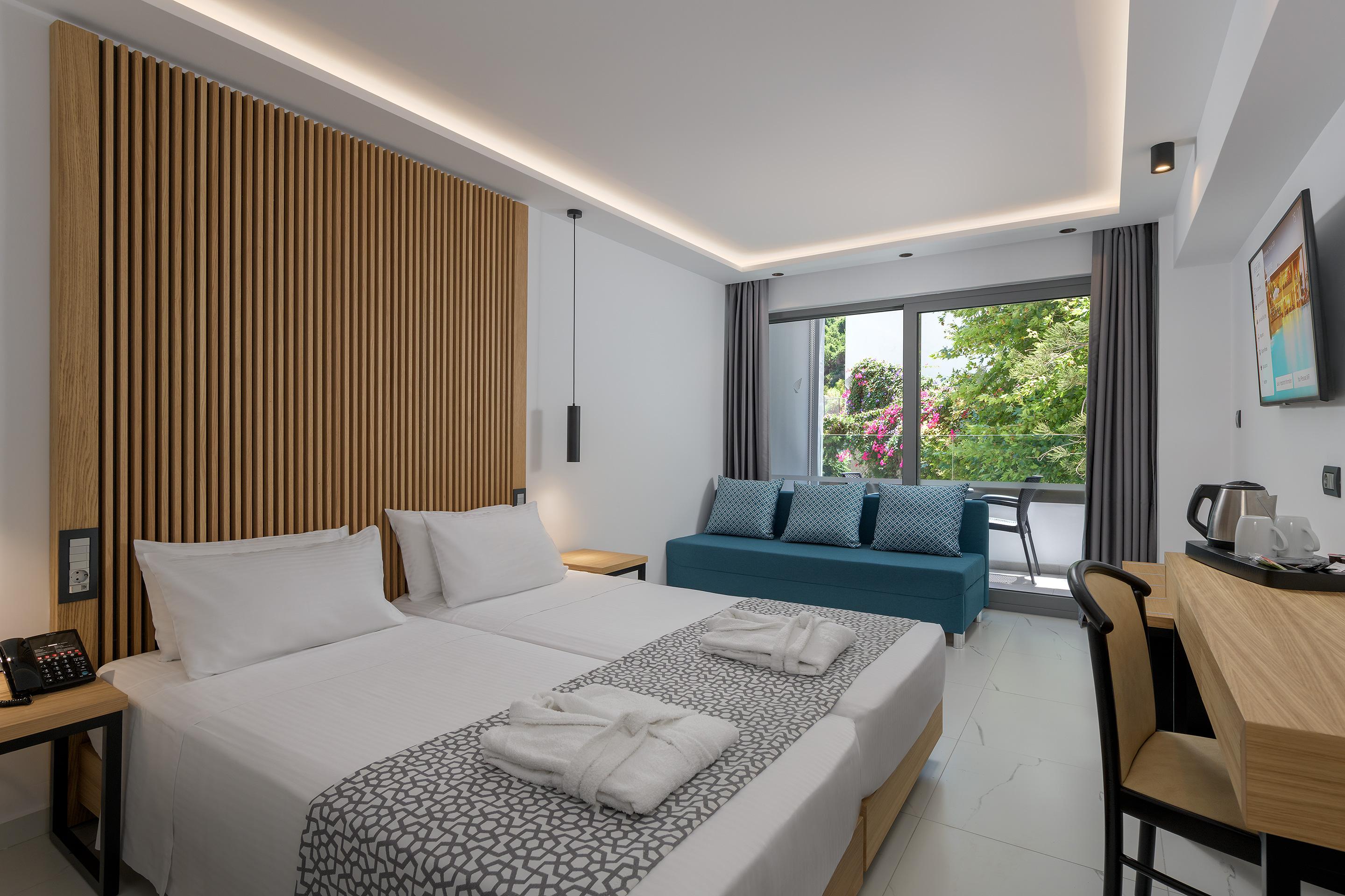 Oceanis Beach Hotel إكْسِيا المظهر الخارجي الصورة