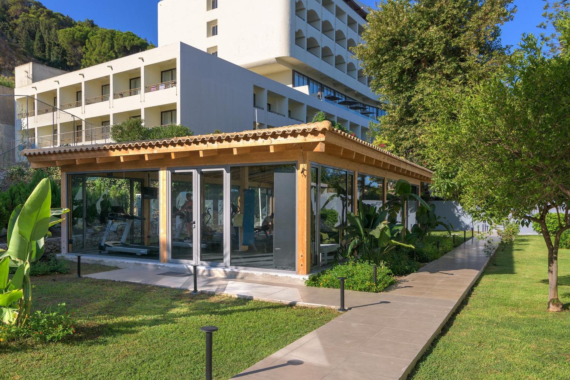 Oceanis Beach Hotel إكْسِيا المظهر الخارجي الصورة