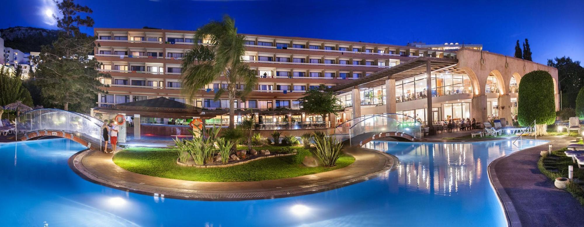 Oceanis Beach Hotel إكْسِيا المظهر الخارجي الصورة